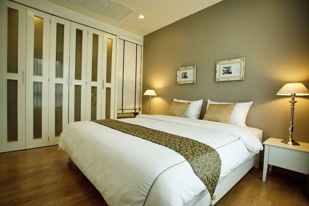 Alisha Court Hotel & Residence Bangkok Bagian luar foto